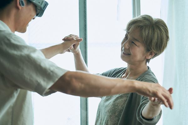 『本心』池松壮亮、石井裕也インタビュー。「今作は“記憶を記録すること”の映画」