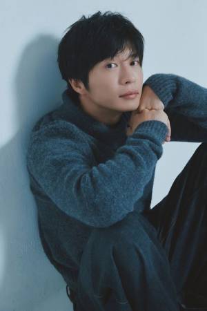 田中圭　新たな発見を楽しみに。白井晃演出で難解作『Medicine メディスン』に挑戦