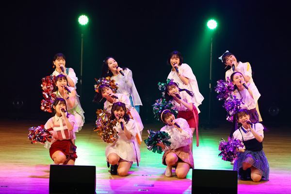 BEYOOOOONDS、メジャーデビュー3周年記念ライブ開催＆メンバーコメント到着