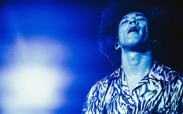 【ライブレポート】夏だ、ファンクだ、パーティーだ　BRADIOのアルバムリリースツアー、ファイナルを飾る東京の熱い夜