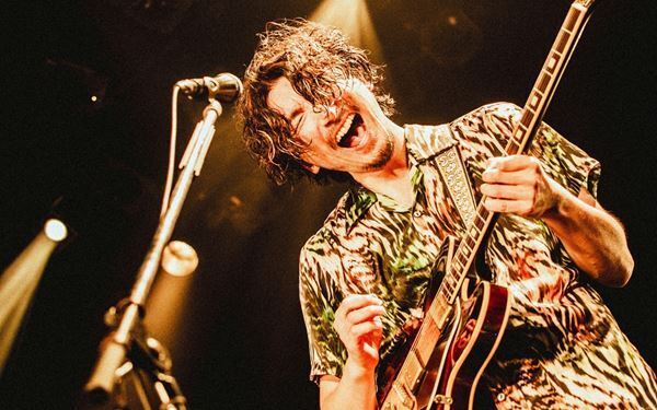 【ライブレポート】夏だ、ファンクだ、パーティーだ　BRADIOのアルバムリリースツアー、ファイナルを飾る東京の熱い夜