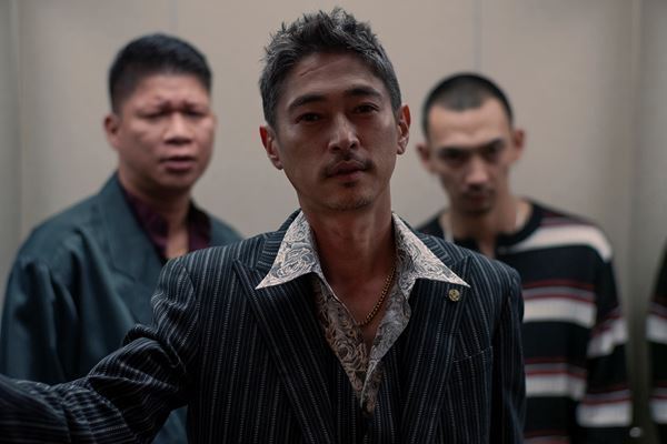 『TOKYO VICE Season2』新たな場面写真6点＆プロモ映像公開　特別試写会開催とアンセル・エルゴート来日も決定