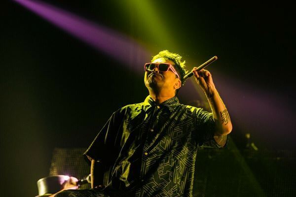 【ライブレポート】電気グルーヴ、28年ぶりのアリーナライブで完全復活！「イェイ、かっこいいだろう！ 電気グルーヴだ！」