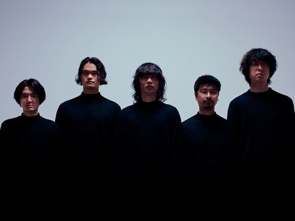 Khaki、ニュー・アルバムより先行シングル「裸、道すがら」のMV公開　ドラムの橋本拓己が監督を担当