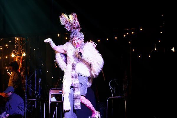 八乙女光「ここまで“楽しい”が更新されて進んできた」 小沢道成の新作書き下ろし舞台『Bug Parade』開幕