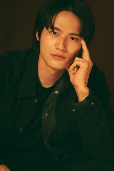 「青色ではない青春」快進撃を続ける水上恒司が挑む会話劇『シナントロープ』で描く等身大の悩みと希望