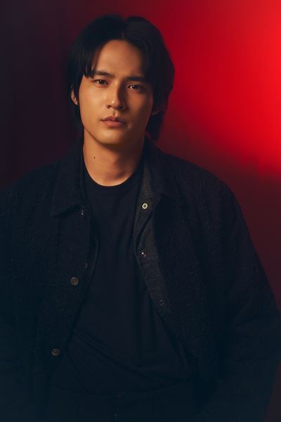 「青色ではない青春」快進撃を続ける水上恒司が挑む会話劇『シナントロープ』で描く等身大の悩みと希望