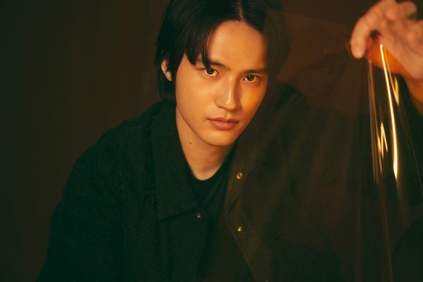 「青色ではない青春」快進撃を続ける水上恒司が挑む会話劇『シナントロープ』で描く等身大の悩みと希望