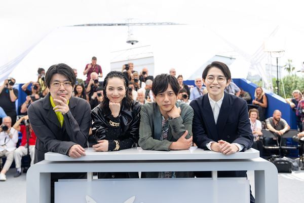 二宮和也「日本でもなかなか経験のできないことを海外で起こせた」『８番出口』小松菜奈らとともにフォトコールに登場