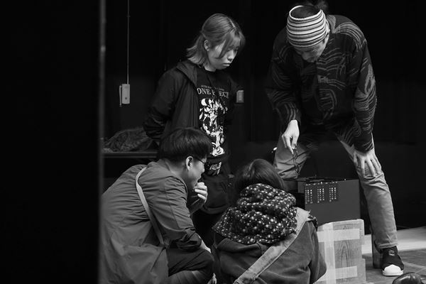 読売大賞受賞作を再構成しより重層的に。劇団チョコレートケーキ『ガマ』再演