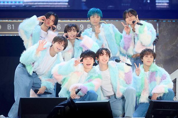 EBiDAN史上最大の“ホテル”開業！ 代々木3daysで見せた 9グループの絆「EBiDAN THE LIVE 2025 HOTEL NINE STAR」最終日レポート