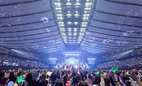 EBiDAN史上最大の“ホテル”開業！ 代々木3daysで見せた 9グループの絆「EBiDAN THE LIVE 2025 HOTEL NINE STAR」最終日レポート