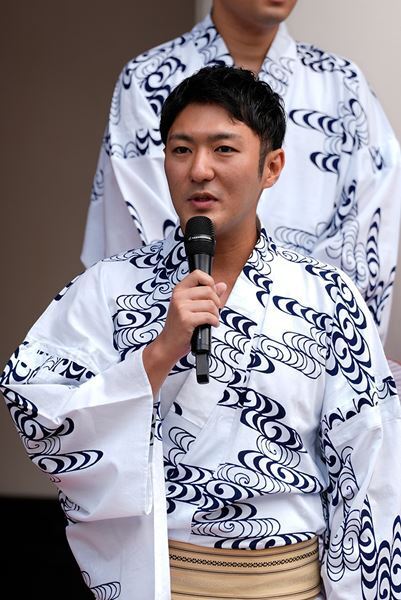 松本幸四郎「夏の暑さを吹き飛ばす時間に」 歌舞伎座「八月納涼歌舞伎」劇場前イベントで意気込みを語る