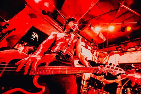 カライドスコープ × May Forth × Reccaが魅せた真っ向勝負の大熱演！ 『3×3×3 Tour』下北沢SHELTERを熱狂レポート