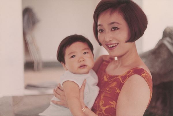 浜木綿子、初の人生語りおろし書籍『浜木綿子 楽しく波瀾万丈』発売