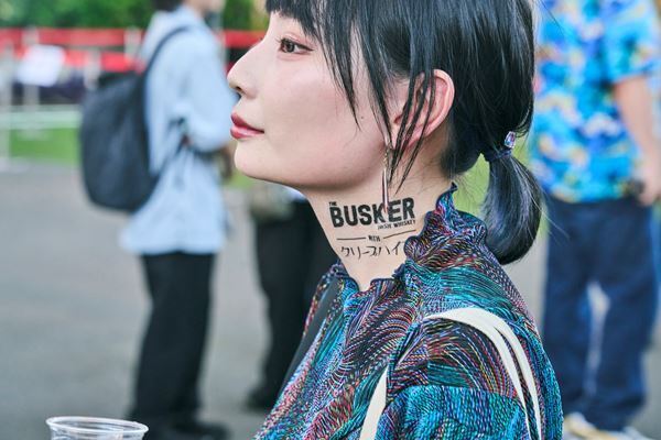 アイリッシュウイスキー・THE BUSKER IRISH WHISKEYとクリープハイプがタッグを組みイベント開催　「ナイトオンザプラネット」のライブ映像公開