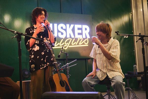 アイリッシュウイスキー・THE BUSKER IRISH WHISKEYとクリープハイプがタッグを組みイベント開催　「ナイトオンザプラネット」のライブ映像公開