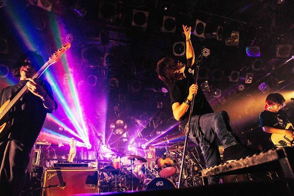 INORAN（LUNA SEA）、再録アルバム 『ニライカナイ-Rerecorded-』を携えたリヴァイヴ・ツアー完走 「『ニライカナイ』は終わらない」宣言が示す、旅の続き【オフィシャルレポート】