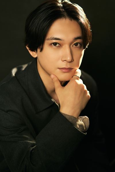 吉沢亮・板垣李光人 再共演で感じたこと「吉沢さんがリラックスできる雰囲気を作ってくださった」