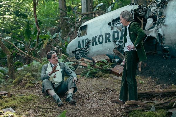 セットには本物のルノワールも『ザ・ザ・コルダのフェニキア計画』撮影の裏側やこだわりのセットを紹介する特別映像公開