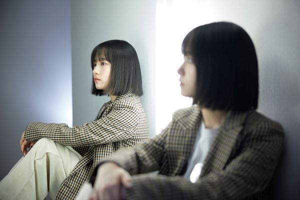 『Aqua Timez×TOMOO』ツーマンライブ開催「ここに立てているんだという気持ちをまっすぐ持って、ステージに立てたらいい」(TOMOO)