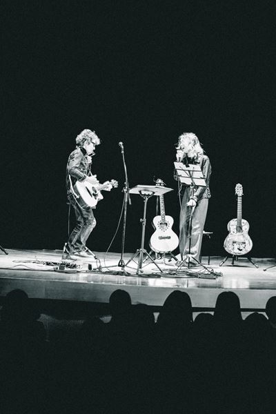 佐々木亮介主催"雷よ静かに轟け”第十夜は山口洋(HEATWAVE)を迎え開催「洋さんを見て思うのは、そのままでいいってこと」