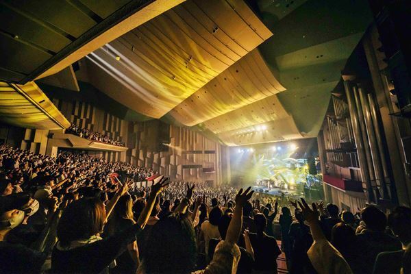 『THE YELLOW MONKEY TOUR 2024/25 〜Sparkleの惑星X〜』FINAL BLOCK　バンドの生誕地・渋谷で証明された「最強の今」【オフィシャルレポート】