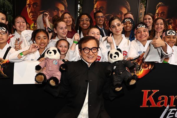 ジャッキーが2年連続で来日決定！『ベスト・キッド：レジェンズ』初日舞台挨拶開催