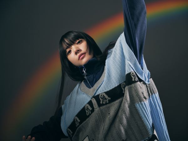 あいみょん、両A面シングル 「スケッチ / 君の夢を聞きながら、僕は笑えるアイデアを！」をリリース　ドラえもんコラボの塗り絵企画もスタート