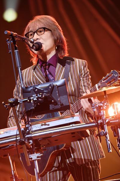 THE ALFEE、105回目の日本武道館ライブでロックバンドとして最多記録を更新　前人未到の通算ライブ本数の3,000本までカウントダウンに突入！