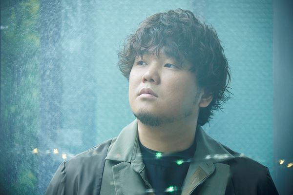 【秦 基博 インタビュー】アニメ『太陽よりも眩しい星』のオープニングテーマ「Stellar Days」に込めた初恋の輝き「シンプルで奥深いというのが僕自身の命題」