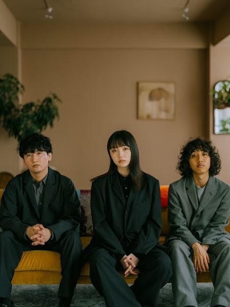 Laura day romance、新曲「ライター」のリリースを発表