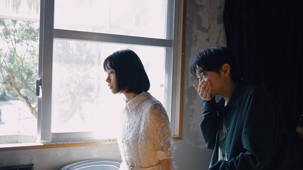 ORANGE RANGE、地元・沖縄県立コザ高校でのサプライズライブの模様を公開　