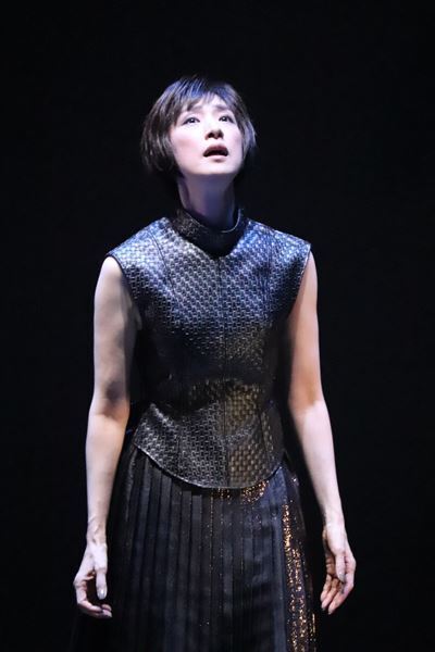 天海祐希が世界的ダンサー、アダム・クーパーと夢の共演「ご褒美です！」新作舞台『レイディマクベス』開幕