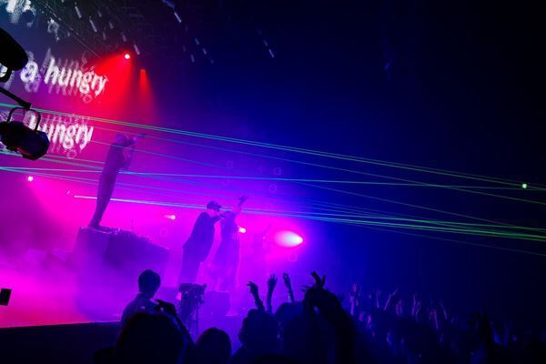 ExWHYZ、オールナイトイベント『ExWHYZ presents ‘CLUB Ex Vol.1’』ゲストにパソコン音楽クラブとDONGROSSOを迎え、会場を埋め尽くしたオーディエンスが大合唱！【オフィシャルレポート】