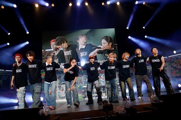 【ライブレポート】「SUPER★DRAGON DRA FES 2024」絆の強さを確かめた3時間 「この9人とBLUEで9周年を迎えられた奇跡を抱きしめたい」
