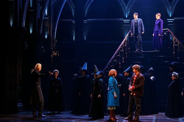 舞台『ハリー・ポッターと呪いの子』平方元基＆吉沢悠らが卒業　2026年1月までの公演延長が決定