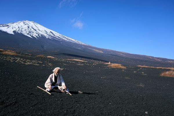永瀬正敏が過酷な役作りで北斎を熱演『おーい、応為』50代から90歳までを演じ分けた新カット＆メイキング一挙公開