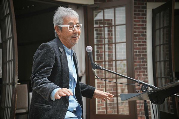 寺尾聰×松坂桃李『父と僕の終わらない歌』──記憶が薄れていく父に何をしてあげられるか【おとなの映画ガイド】