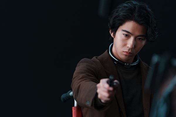 Netflix『今際の国のアリス』シーズン3、新キャラたちの思惑が交差する新たな場面カット公開