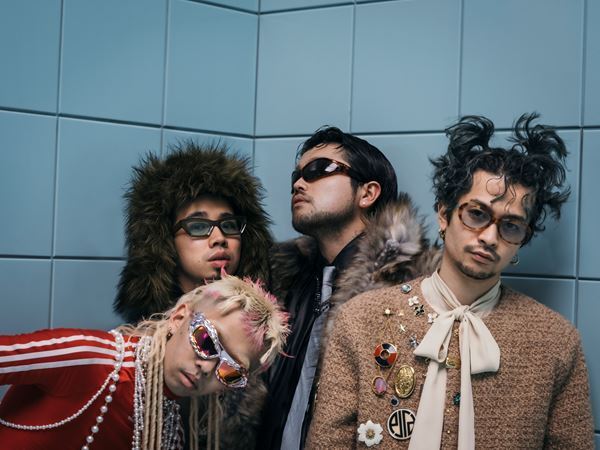 King Gnu、新曲「TWILIGHT!!!」ジャケット写真解禁　最新アーティストビジュアルも公開