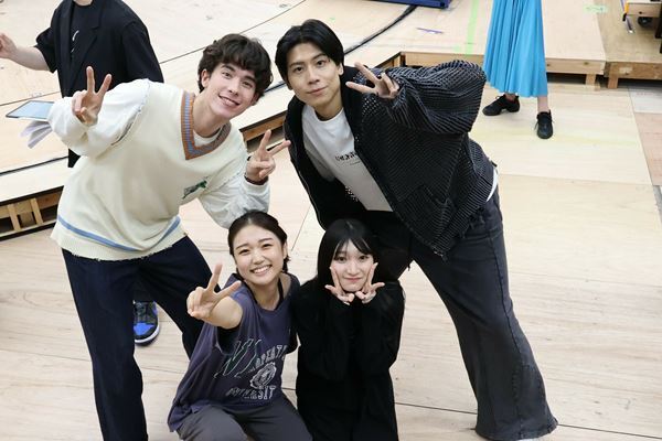 「舞台ではみんなで一緒にページをめくっていく」　ミュージカル『四月は君の嘘』稽古場レポート＆オフショット