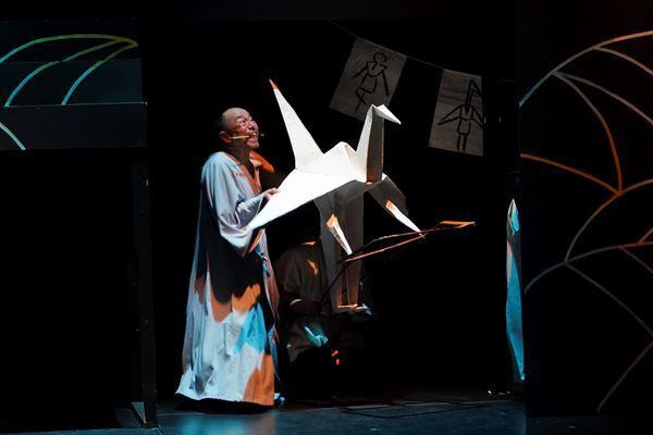 貴重な再演で「善意と復活」を描く。カムカムミニキーナ『くまむく〜閻魔悪餓鬼温泉騒動記～』