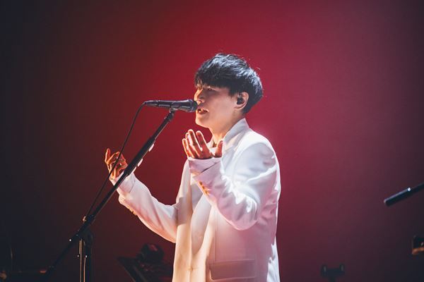 サカナクション全国ツアー『SAKANAQUARIUM 2025 “怪獣”』スタート　新曲「怪獣」を初披露