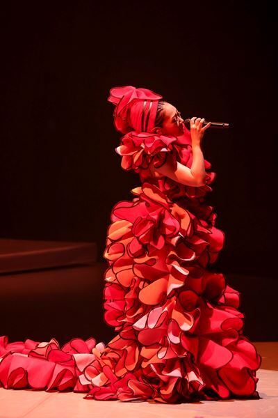 MISIA、 “ミャクミャクMISIA”として万博ジャパンデーに出演し、渾身のパフォーマンスを披露！