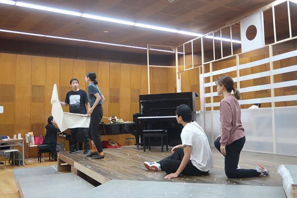 東京文化会館で“劇場デビュー”を。森絵都原作の『彼女のアリア』を生田みゆきが演出