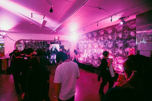 w.o.d.自主企画『TOUCH THE PINK MOON』　4回目の開催はドミコ、SATOHらが登場「今日は踊らせるためだけに来てるんで！」