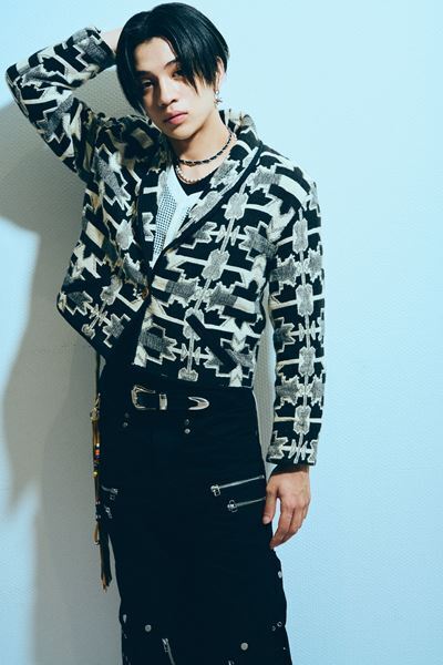 WOLF HOWL HARMONYがデビュー後一年で実感する成長「いつまでも尖っていたい」