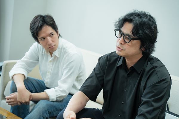 ロングラン上演中！ 劇団四季ミュージカル『バック・トゥ・ザ・フューチャー』マーティ役・立崇なおと×ドク役・阿久津陽一郎インタビュー