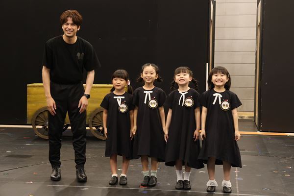 4人のアーニャが奮闘！ ミュージカル『SPY×FAMILY』公開稽古＆ミニ会見レポート